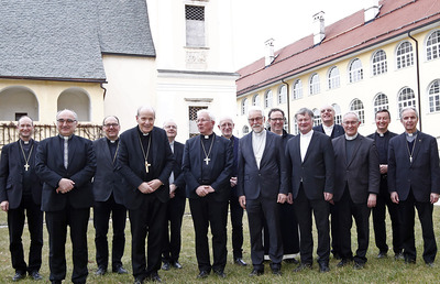 Die Österreichischen Bischöfe tagen zweimal pro Jahr, im Herbst 2024 im Benediktinerkloster Gut Aich.