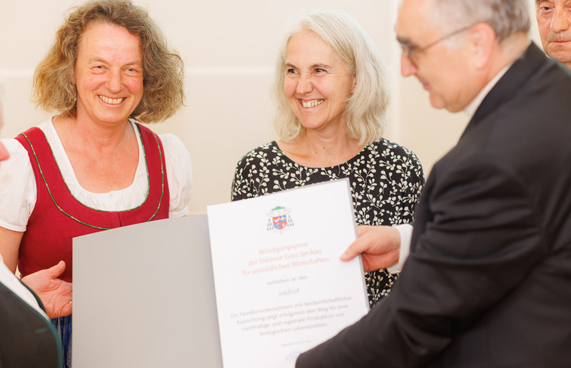 Sonntagsblatt/Gerd Neuhold, Gerd Neuhold Mit dem diözesanen Wirtschaftspreis wurden sieben steirische Unternehmen, die sich für eine menschen-, umwelt- und wirtschaftsgerechte Arbeitswelt einsetzen, ausgezeichnet.