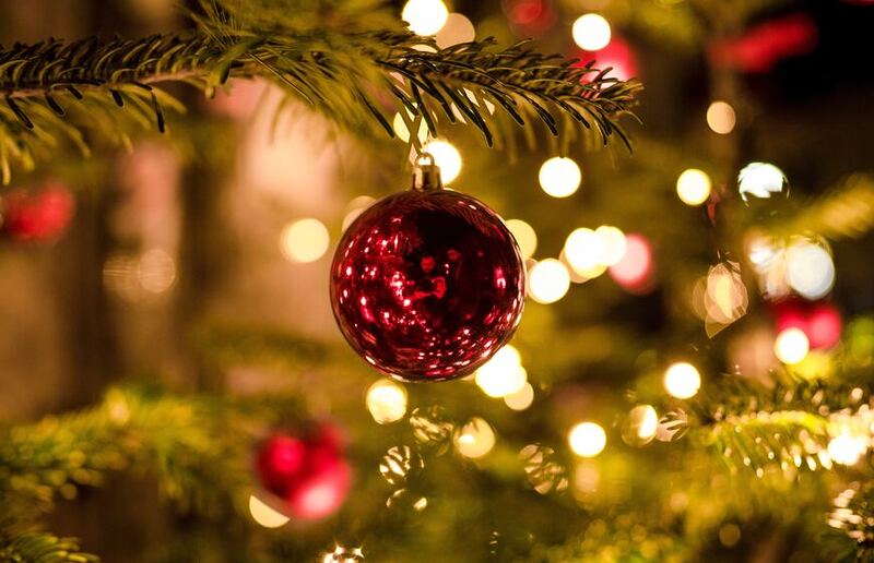 Alin Andersen, Unsplash Einrichtungen und Pfarren der Katholischen Kirche Steiermark sind auch zu Weihnachten für Sie da.