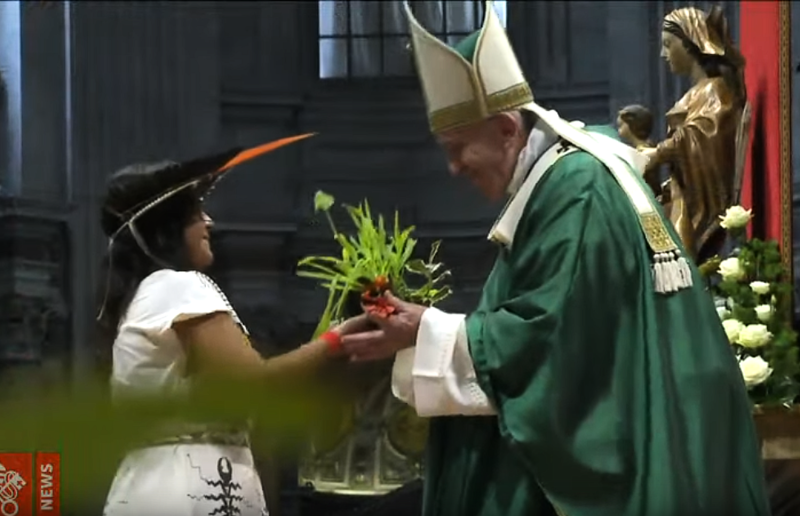 VA News Gabenbereitung beim Abschlussgottesdienst der Synode. Eine Aufzeichnung des Gottes