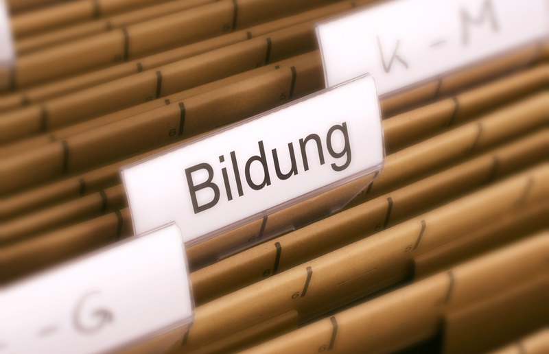 bilderbox.com Berufsbegleitend ReligionslehrerIn werdenzwischen Wörther- und Neusiedlersee ist ab jetzt möglich.