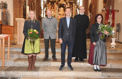   v.l.n.r. Judith Gütterberger, Peter Präsent, Erwin Kurz, P. Alfred Eichmann OSB, Waltraud Seidl        