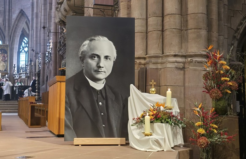 Max Josef Metzger wurde am 17. November 2024 in Freiburg selig gesprochen. Er arbeitete in der Zwischenkriegszeit in Graz.