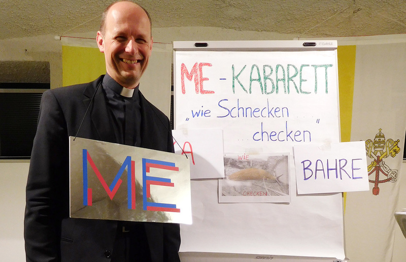 Foto: privat Für die Arbeit mit Familien, Paaren und Pfarrgemeinden, aber auch zur eigenen Freude, hat Kopp zwei Kabarett-Programme entwickelt.