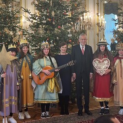 Sternsinger der Jungschar Bad Aussee zu Gast bei Bundespräsident van der Bellen