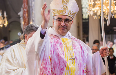 Diözesanbischof Wilhelm Krautwaschl feiert und um Weihnachten und den Jahreswechsel mehrmals im Grazer Dom.