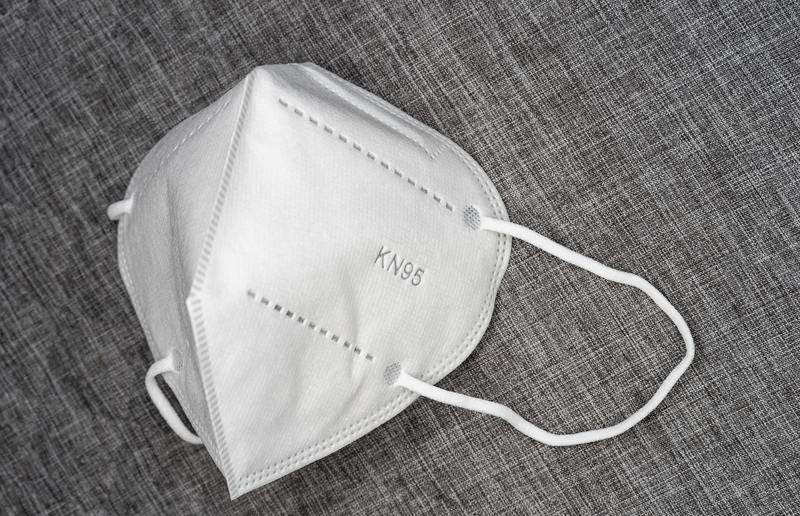 Markus Winkler, Unsplash Das Tragen einer FFP2-Maske ist ab 15. September 2021 während des gesamten Gottesdienstes verpflichtend.