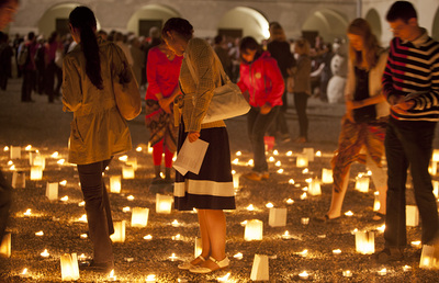 Dank der Kirchenbeitragszahler:innen kann die Katholische Kirche Steiermark vielfältig wirken, etwa in den Bereichen Kultur und Gemeinschaft, und regional präsent sein (im Bild: Lange Nacht der Kirchen). 